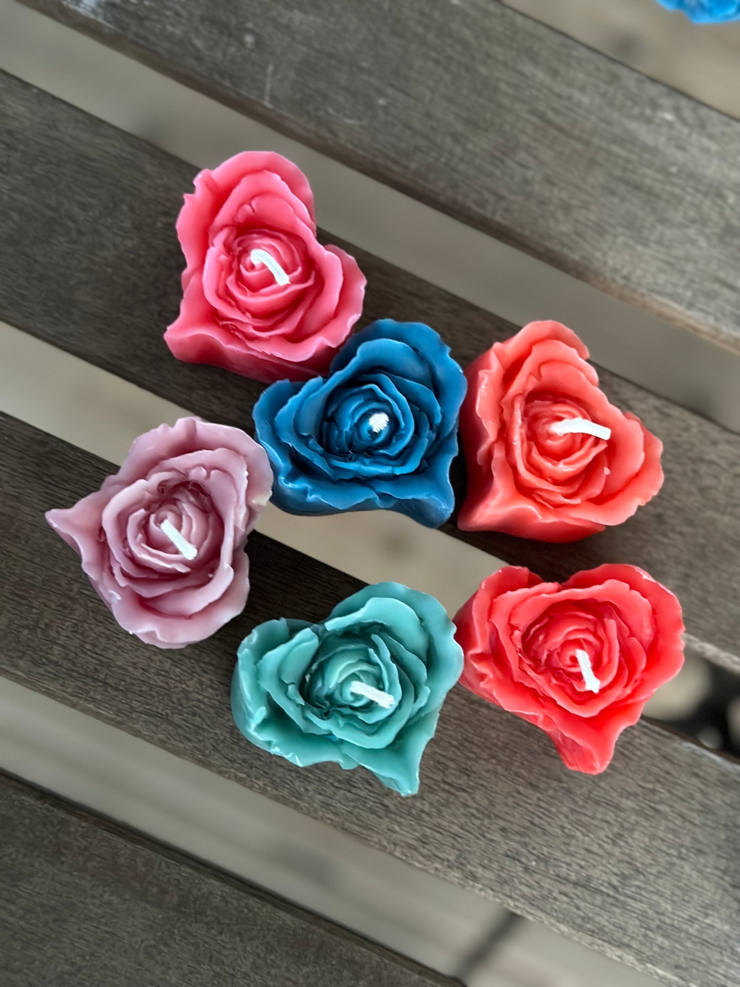 100% Beeswax Rose